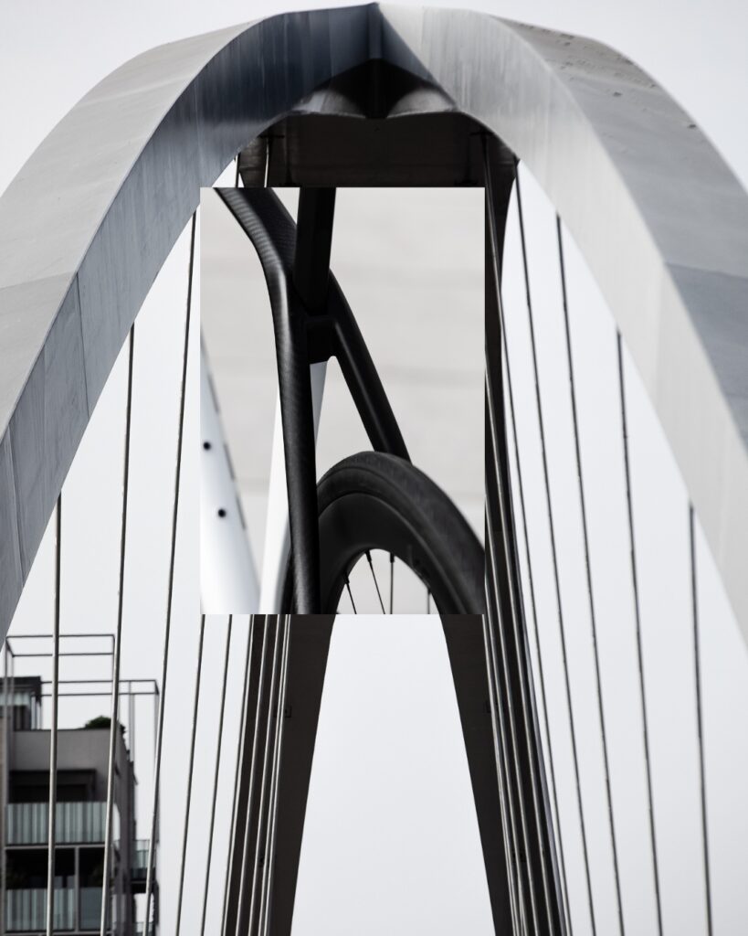 Un dettaglio di Idol 